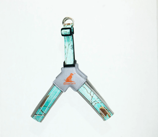 Doggy Tales: Realtree Step In V Harness Sea Glass